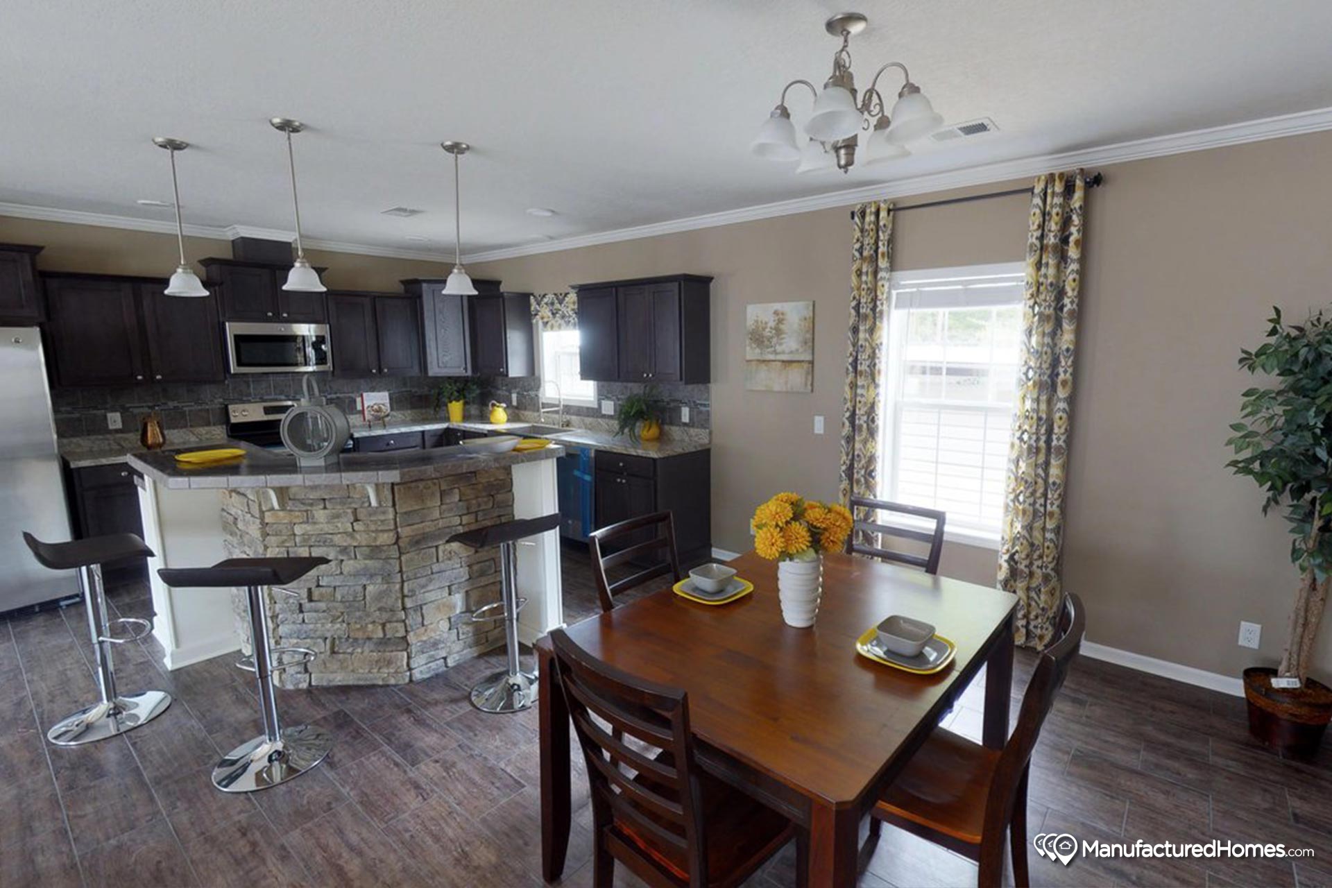 Classic Series DW Independence 100364332 From Fleur De Lis